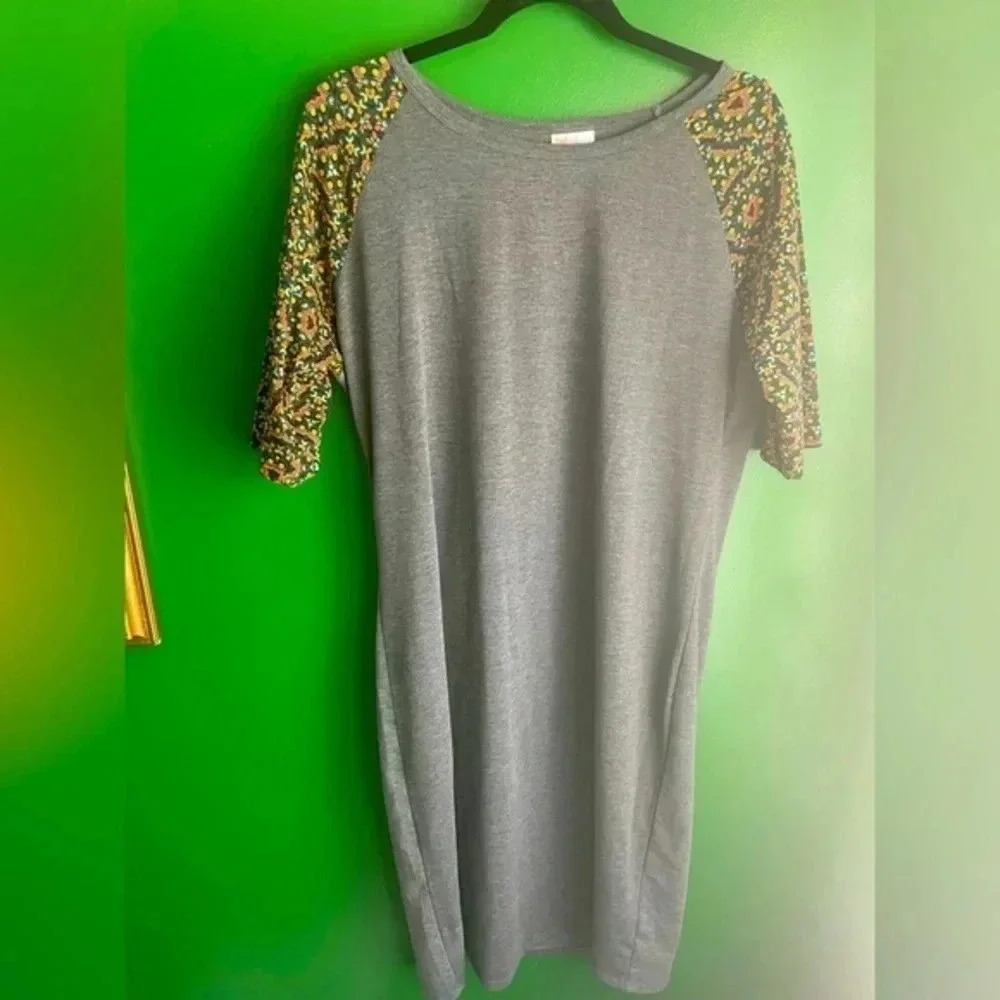 LulaRoe 2X Tshirt Dress Gray EUC Like‎ New